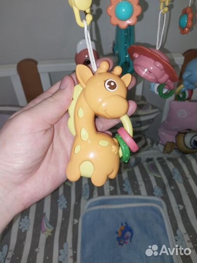 Мобиль на кроватку