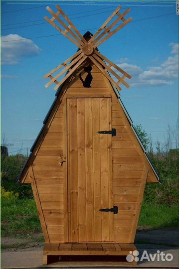 Уличный туалет деревянный Ш323