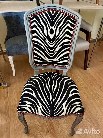 Стулья мягкие