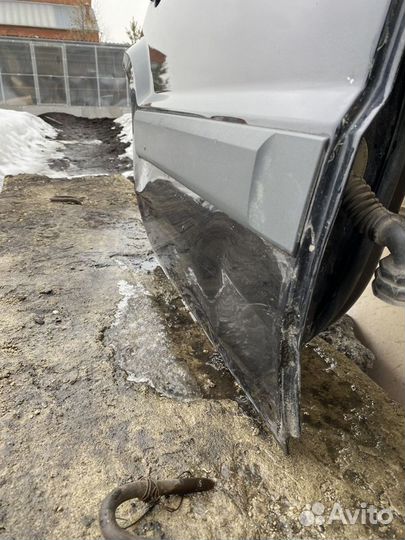 Дверь задняя правая Ford Fusion I рестайлинг (2005