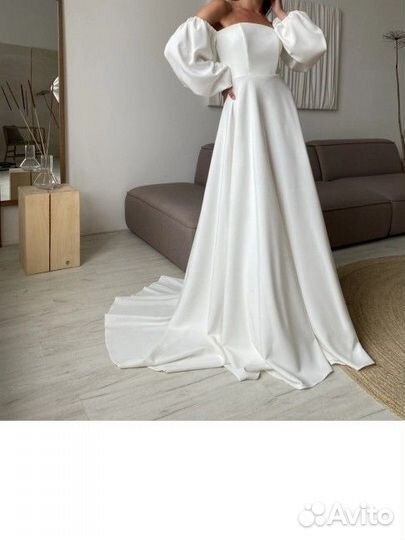 Свадебное платье