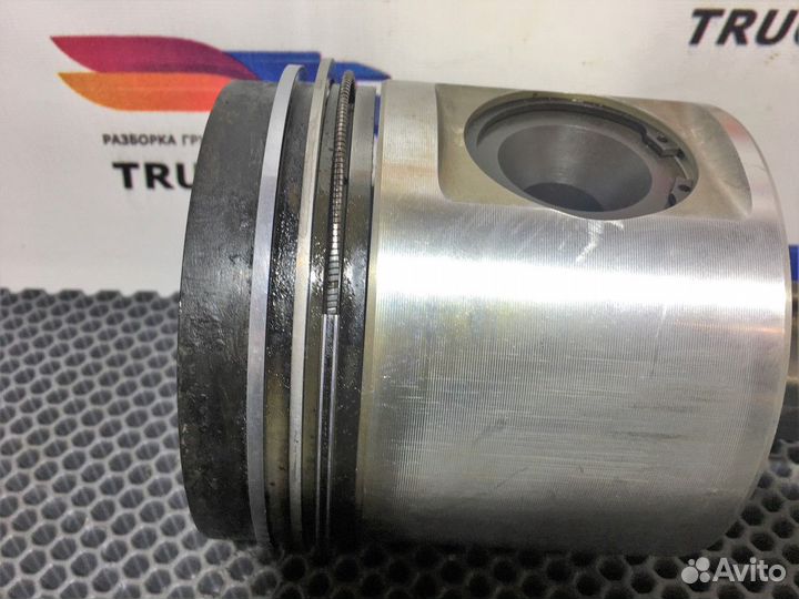 Поршень с шатуном Scania 5-series