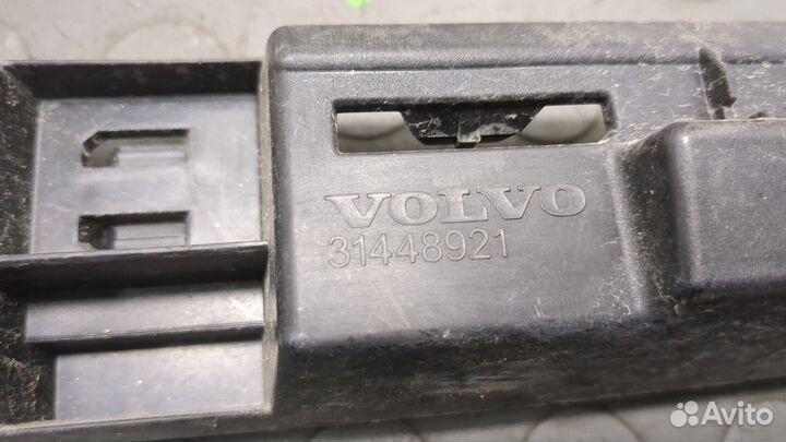 Кронштейн порога Volvo V60 2018, 2021