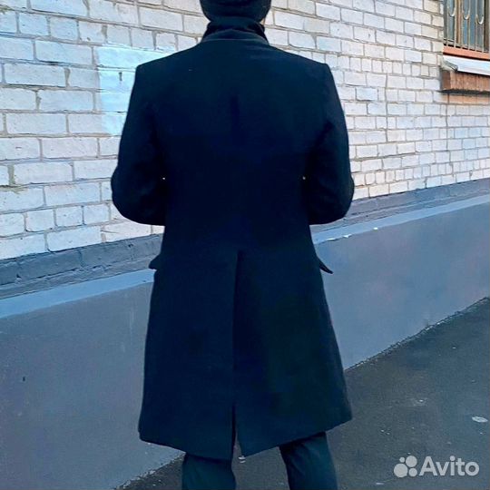 Весенне шерстяное пальто Bolongaro Trevor