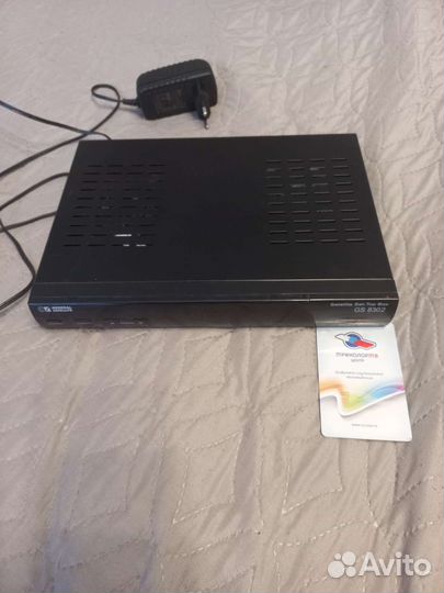 Ресивер триколор gs8302