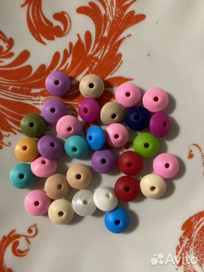 Силиконовые бусины