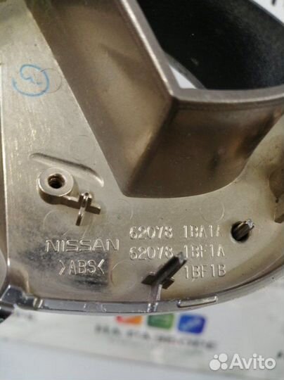 Эмблема передняя Infiniti Qx56 Z62