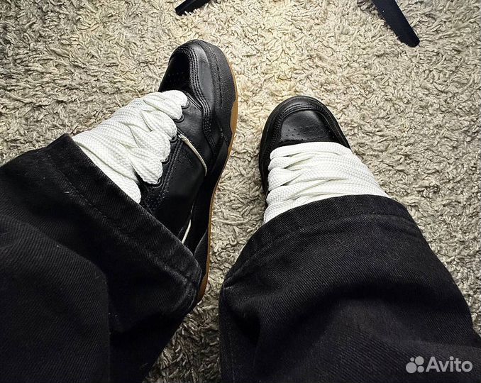 DC adio circa globe osiris dvs es etnies fallen