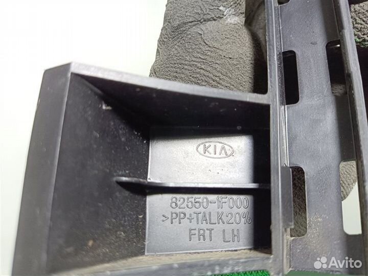 Направляющая стекла двери передняя левая Kia