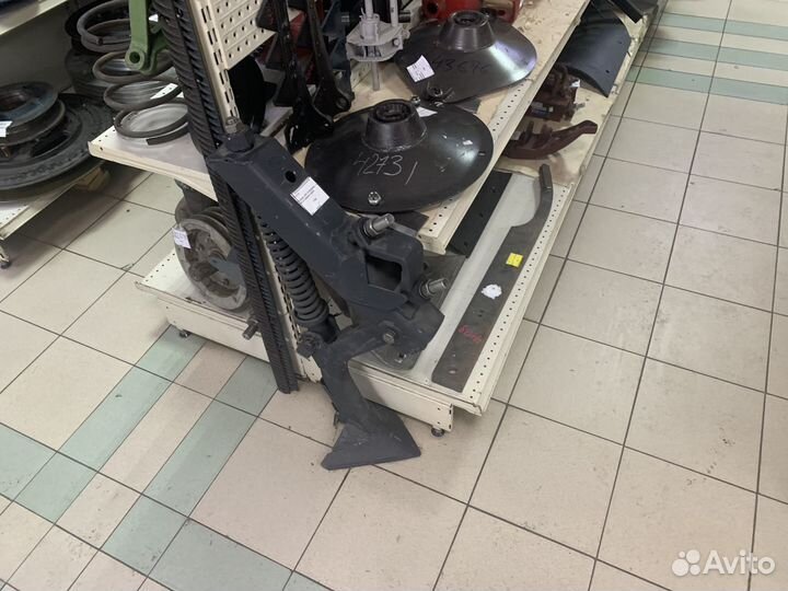 Сошник для сеялки сзп