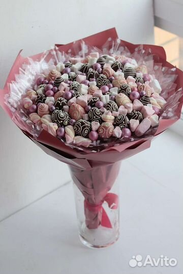 Клубника в шоколаде букеты/коробки