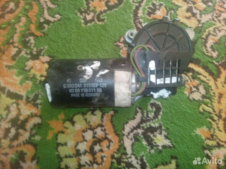 Мотор стеклоочистителя форд