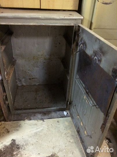 Ящик сейф С С С Р