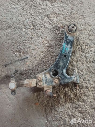 Рычаг передний правый Hyundai Sonata 5 2005