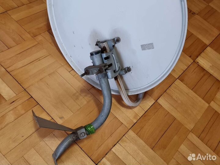 Спутниковая антенна триколор