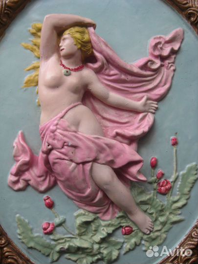 Панно на стену из гипса. Винтаж