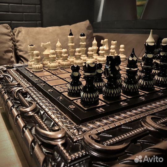 Резные шахматы нарды 2в1 (модель №2) Бук