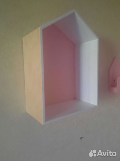 Полочки на стену в детскую комнату бу