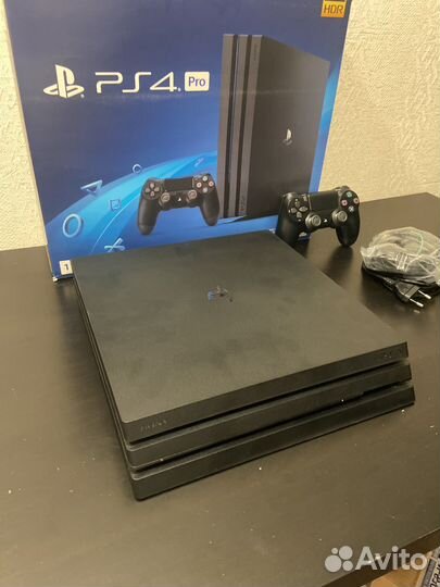 Sony PlayStation 4 Pro 1tb cuh-7208B