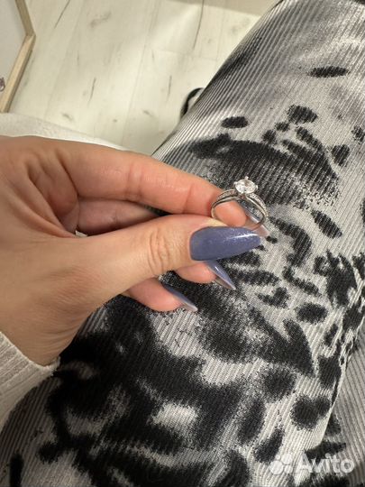 Серебряное кольцо