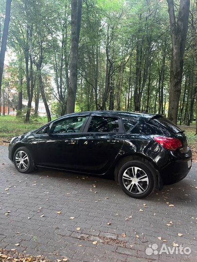 Opel Astra 1.6 МТ, 2011, 234 000 км