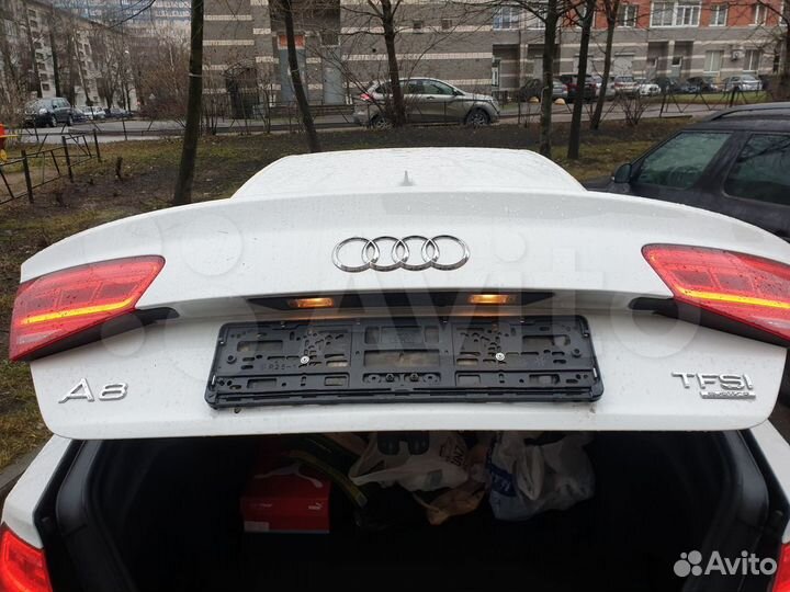 Крышка багажника Audi A8 D4 цвет белый