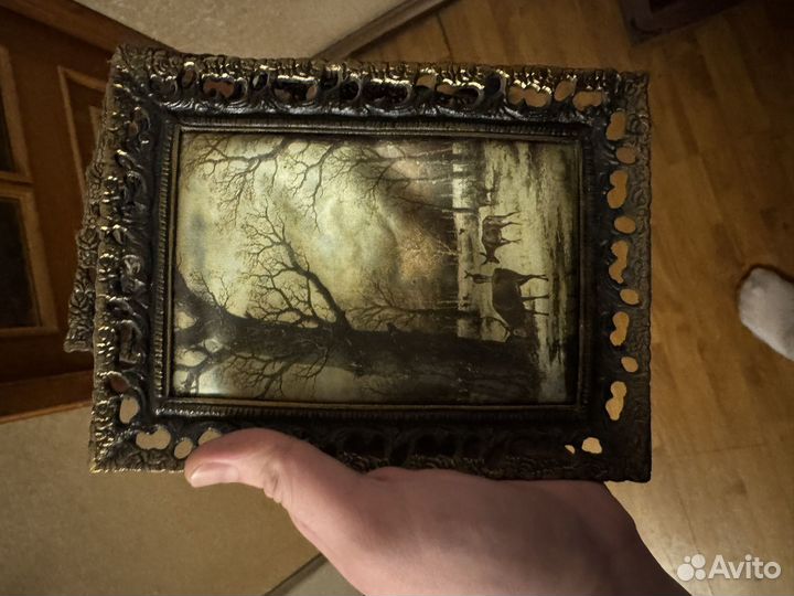 Картина шелкография в бронзе