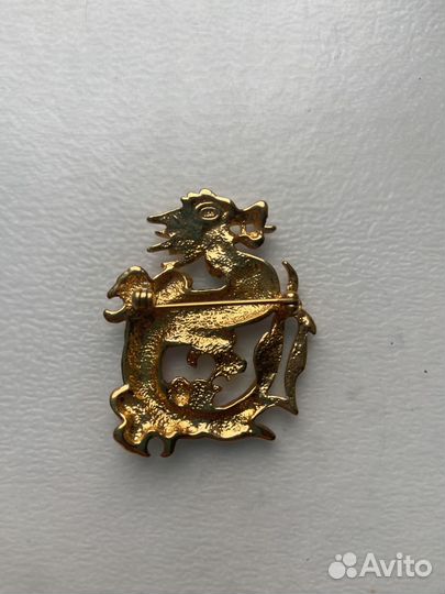 Брошь дракон