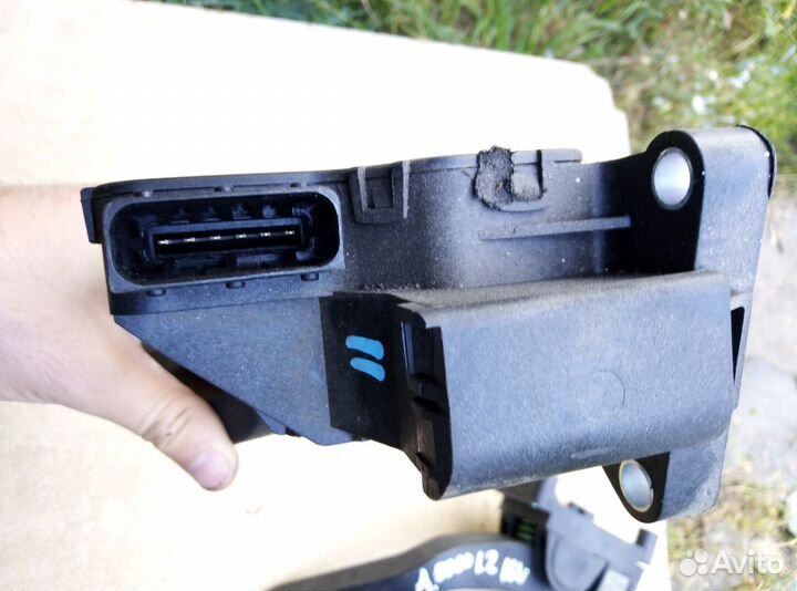 Педаль газа Fiat Grande Punto