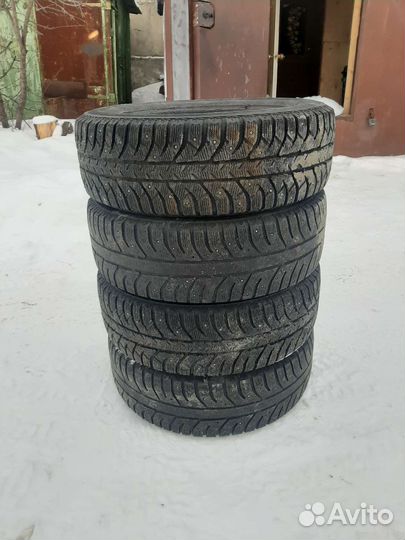 Bridgestone Ice Cruiser 7000 195/65 R15