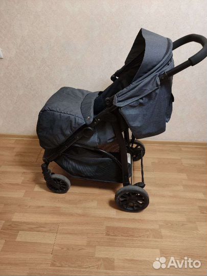 Детская коляска