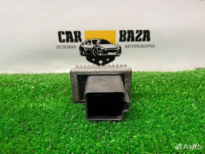 Реле свечей накала Renault Espace