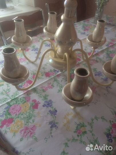 Люстра новая