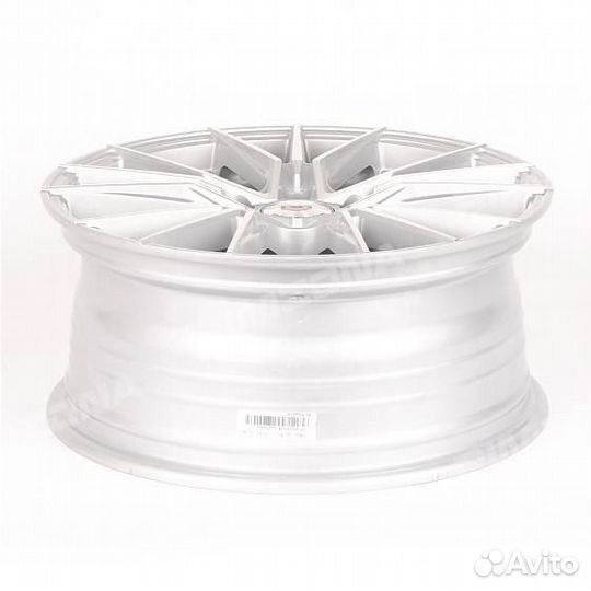 Литой диск veemann R17 5x114.3