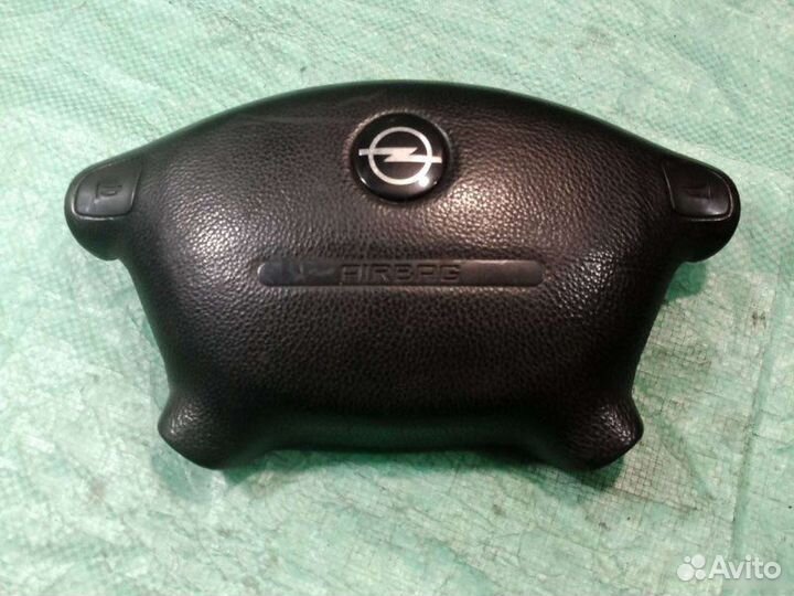 Airbag в руль Opel Vectra B седан 1.6I X16XEL 1997