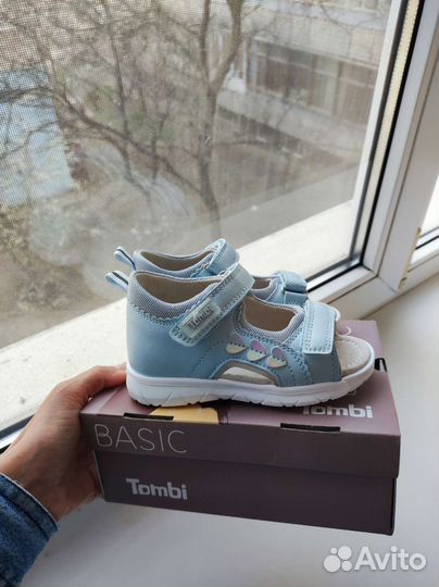 Сандали для девочки Tombi