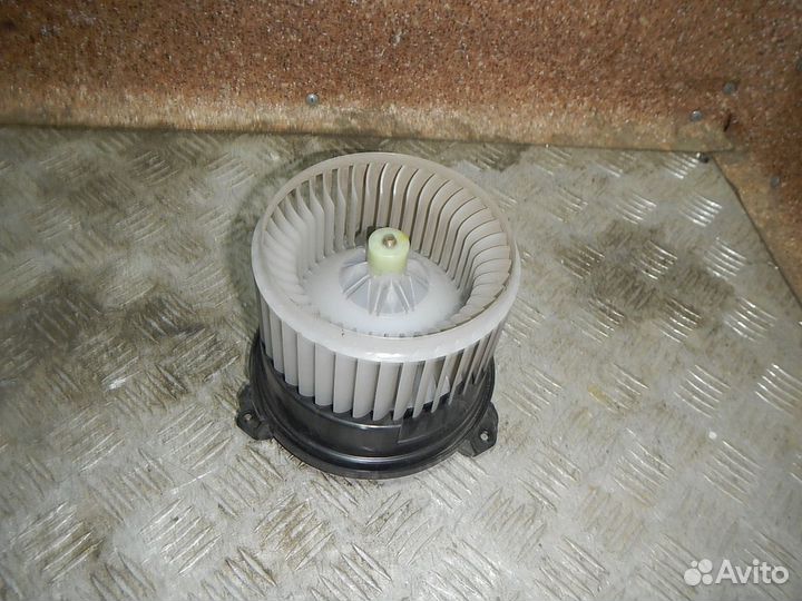 Моторчик отопителя, Lexus (Лексус) -LX (15)