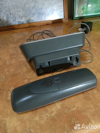 Радиотелефон panasonic KX-TG6812RU