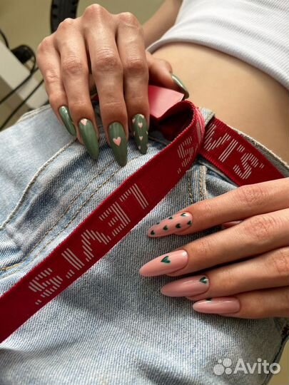 Маникюр/педикюр/наращивание ногтей