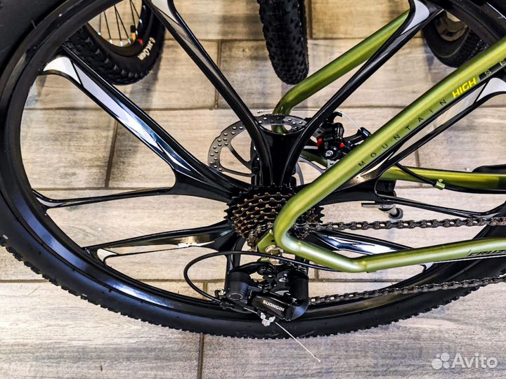 Велосипед на литых дисках Cruzer С777 колесо 27,5