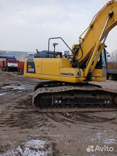Гусеничный экскаватор Komatsu PC200-8M0, 2019