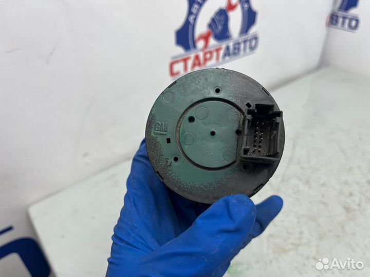 Блок управления светом Opel Corsa D A14XER 2011