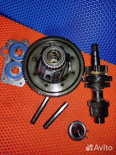 Главная пара 73/18 МКПП NHW. Подшипник в колокол