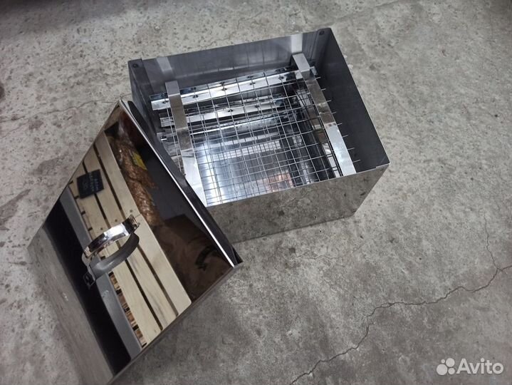 Коптильня горячего копчения 35х25х20 нерж