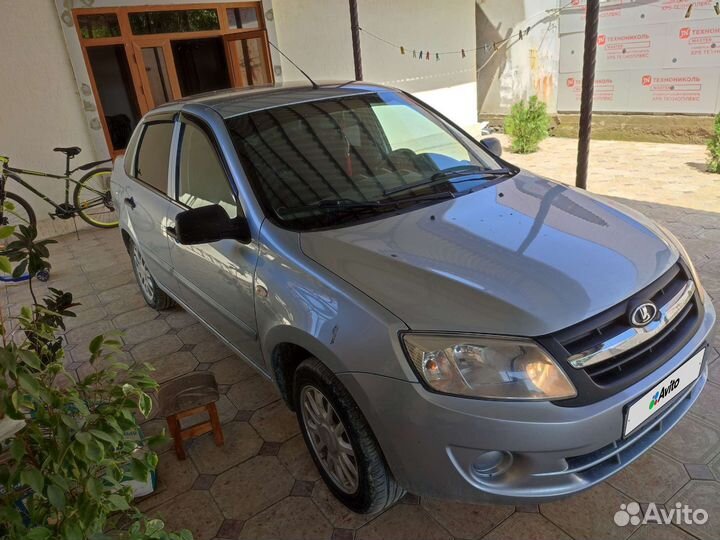 LADA Granta 1.6 AT, 2014, 150 000 км