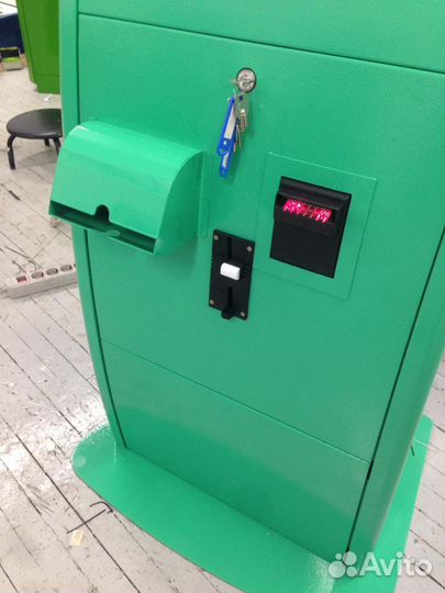 Многофункциональный терминал с функцией выдачи