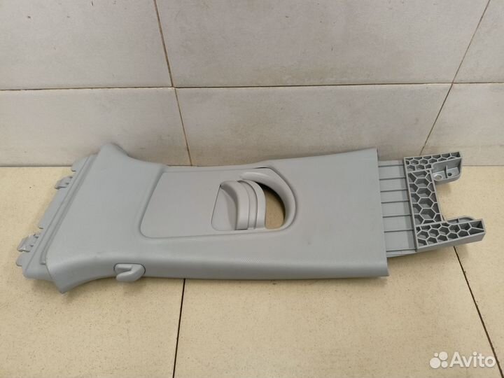 Обшивка стойки A1 2010