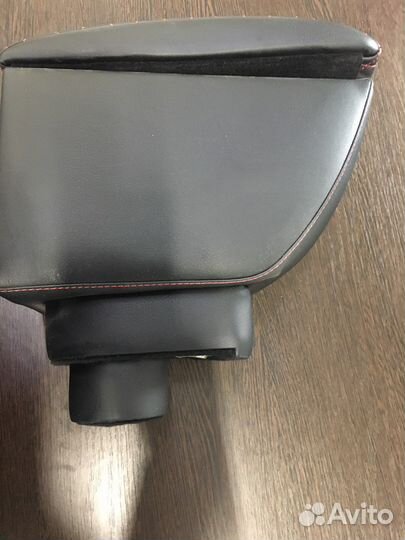 Подлокотник хундай солярис 2