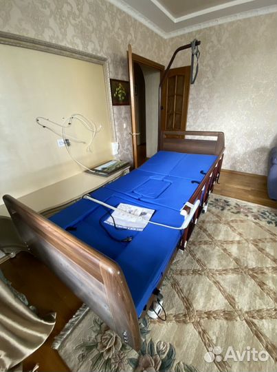 Медицинская кровать с электроприводом