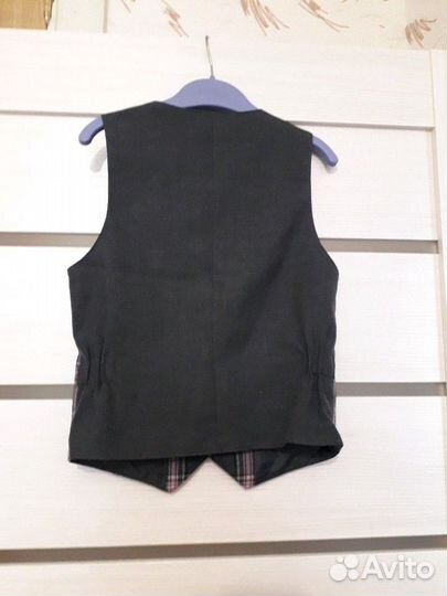 Школьная жилетка